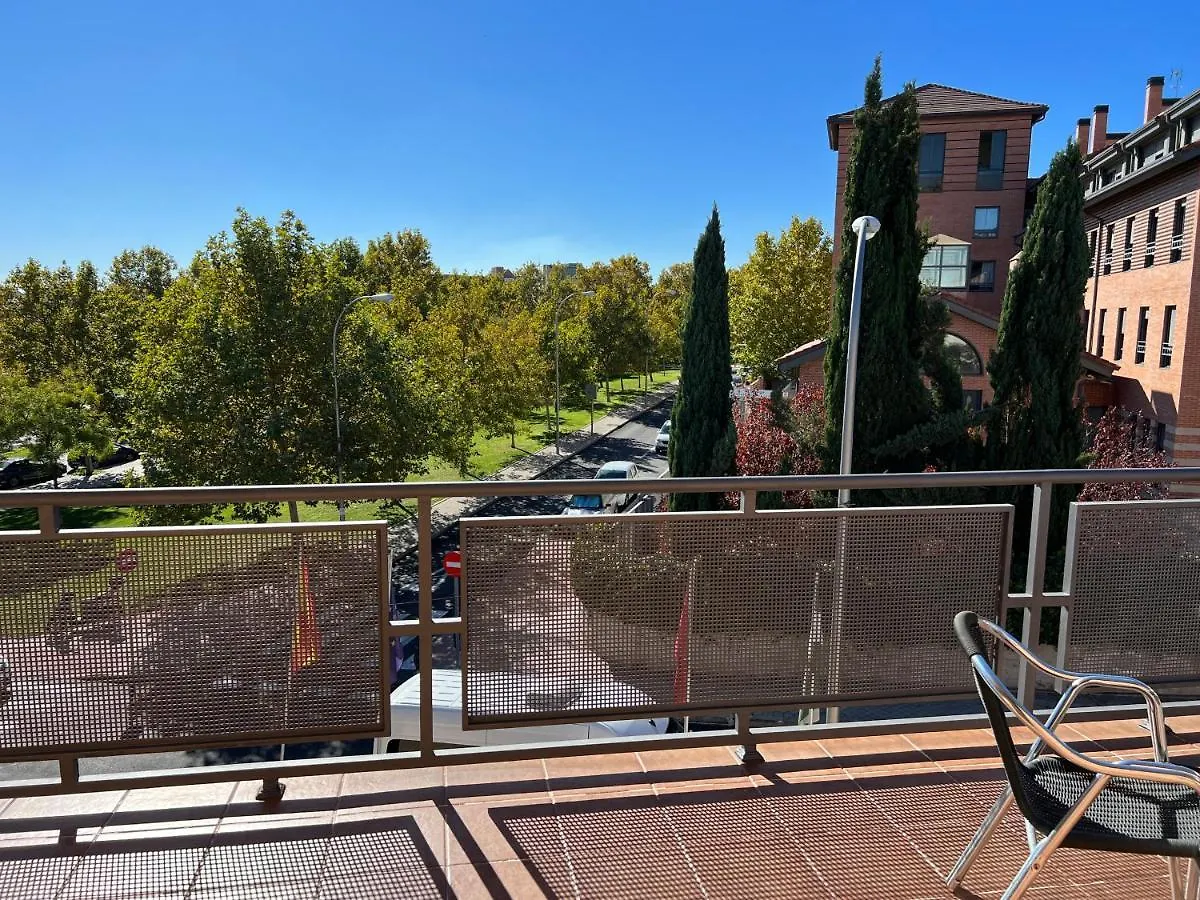 Guest house Hostal Los Coronales Madrid
